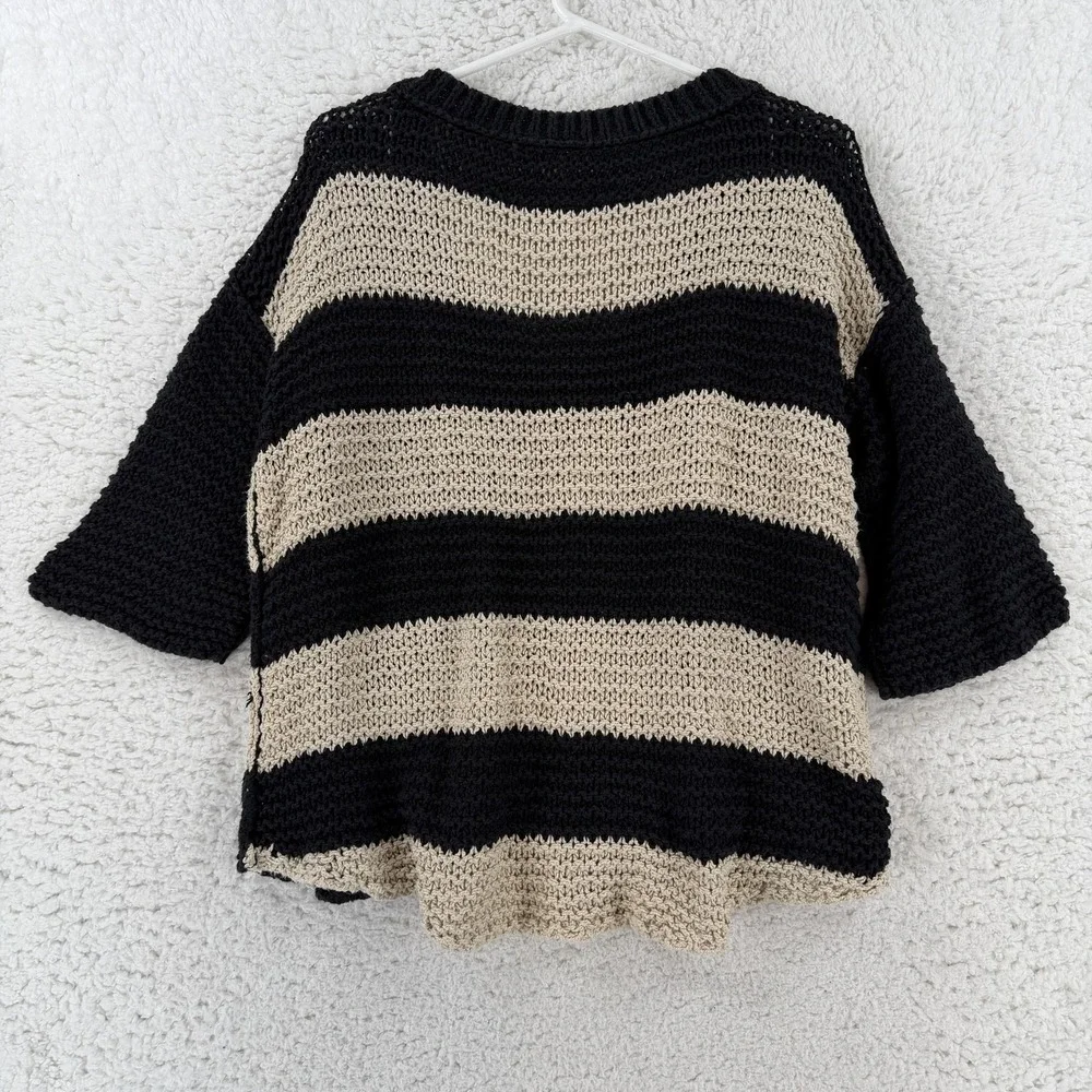 Free People Sweater Womens Small Black Striped V Neck Short‎ Sleeve Knit Top